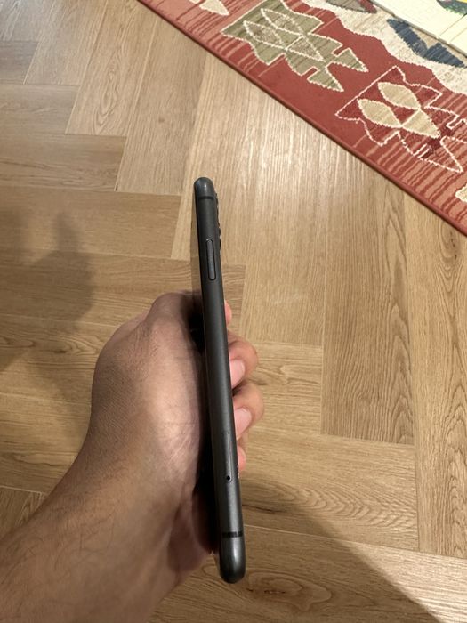 Iphone 11, 64 гиг