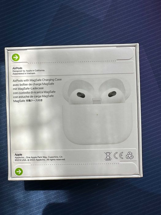 оригинални Аpple AirPods 3 genetarion Iphone слушалки