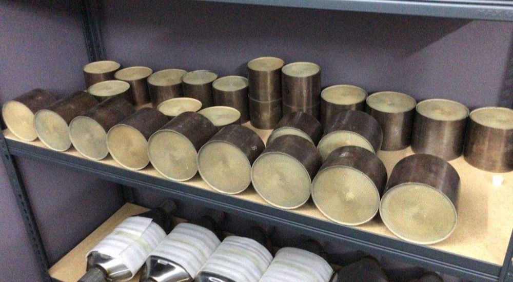 Продажа и установка новых катализатор