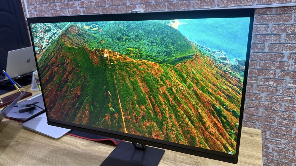 Продам  как новый монитор 27 FHD IPS sotiladi