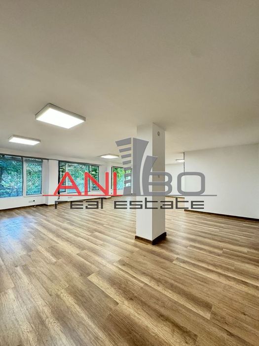 Офис в Варна-Бизнес хотел площ 91 цена 204900