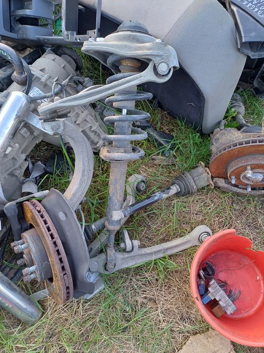 fuzeta stânga dreapta complecta audi a 6 c6