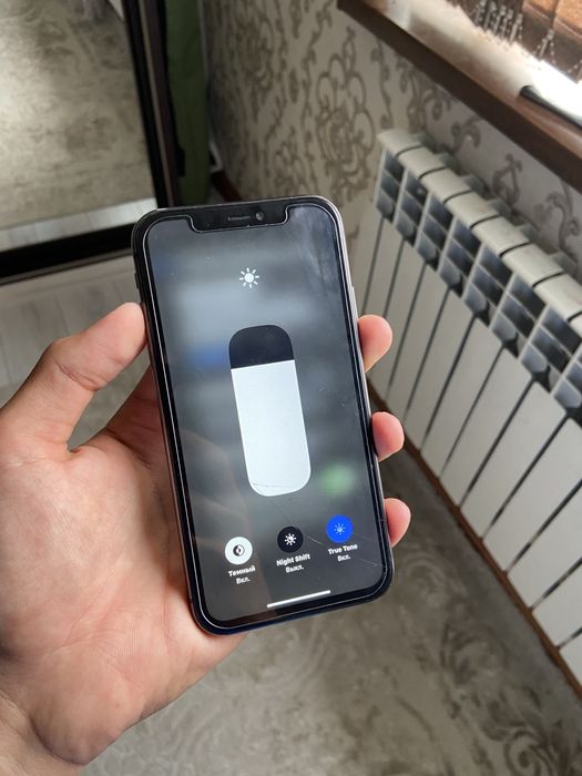Iphone 11 64гб.