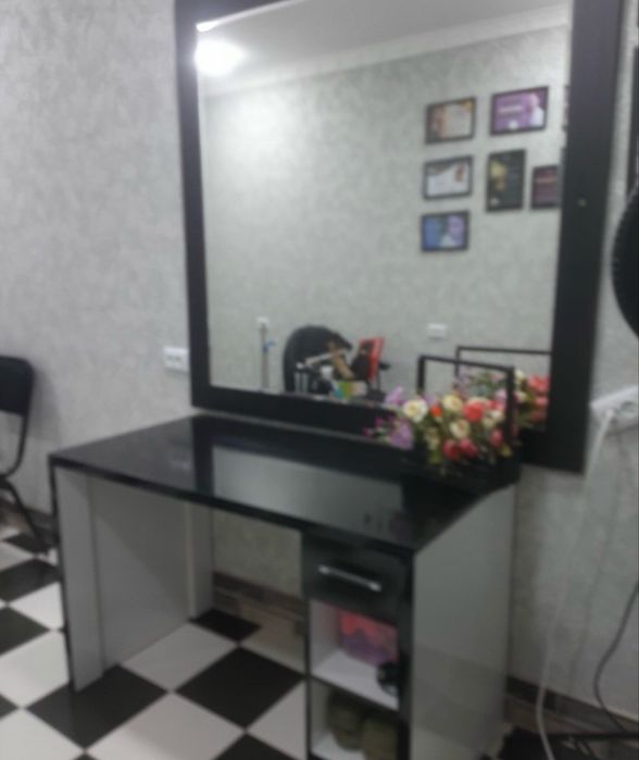 Парикмахерская мебель