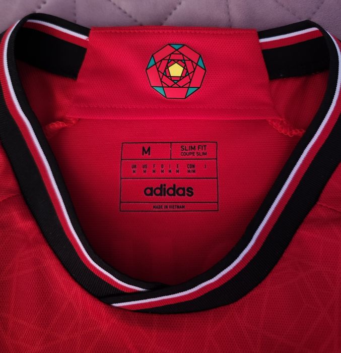 Фланелка на Манчестър Юнайтед