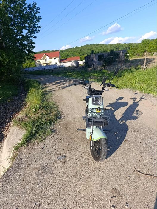 Vănd scuter electric
