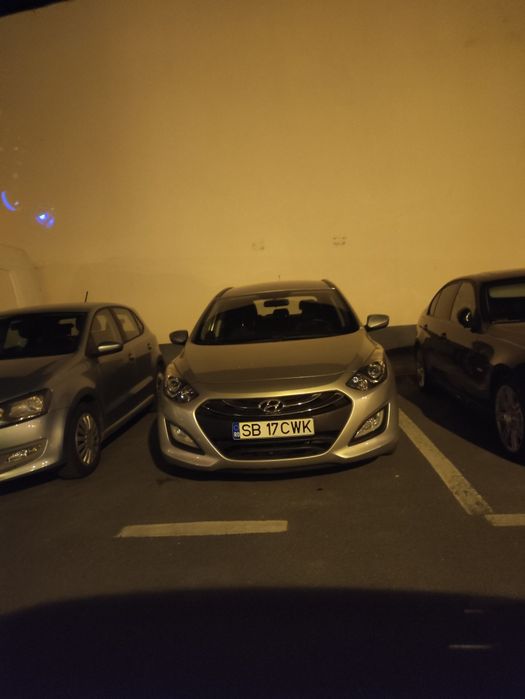 Inchiriez Hyundai i30 Bolt / Uber