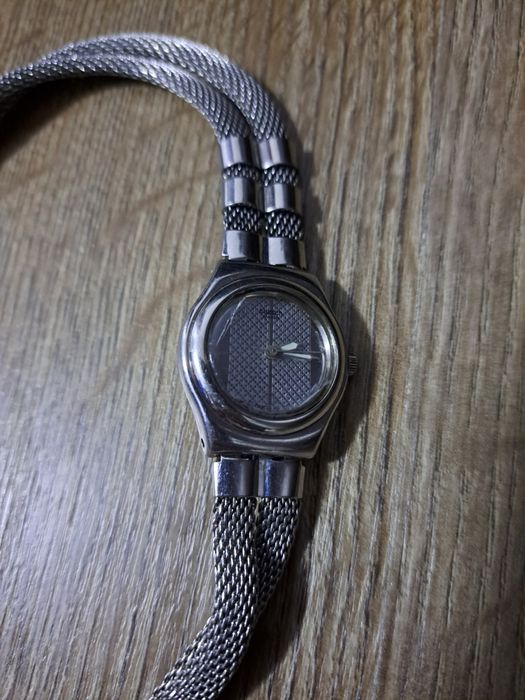 Ceas damă vintage Swatch Irony Lady "Mignardise" (YSS115) - Funcțional