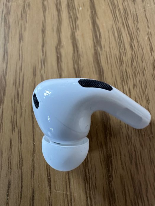 Apple AiRPODS Pro  2-nd  GENERATION - Лява