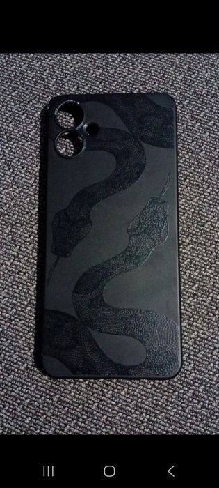 Самсунг А06 Голд