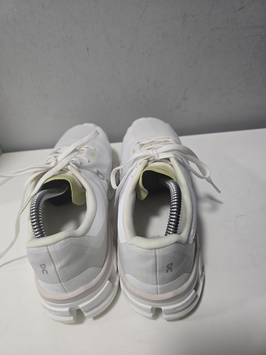 Маратонки за бягане  ON Cloudflow