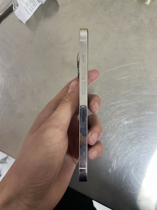 Iphone 13 pro srachna