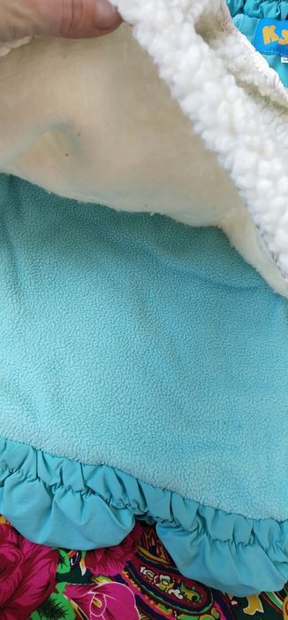 Продам комбинезон детский для девочки