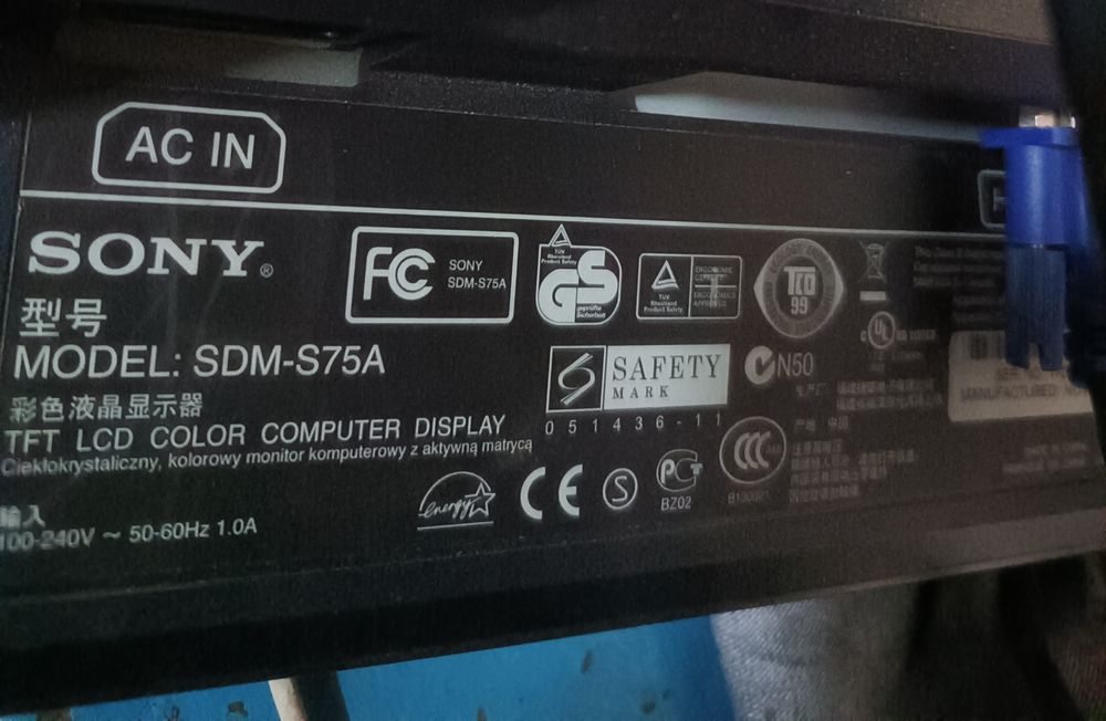 Монитор Sony  17"