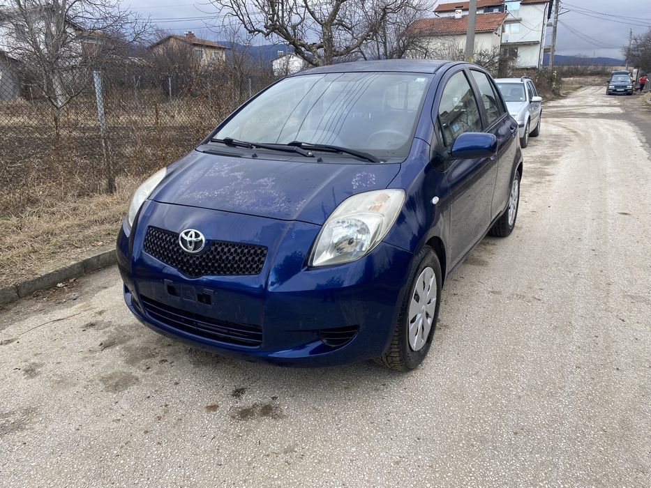 Toyota Yaris Тойота Ярис 1.0 vvti 69 кс На части!
