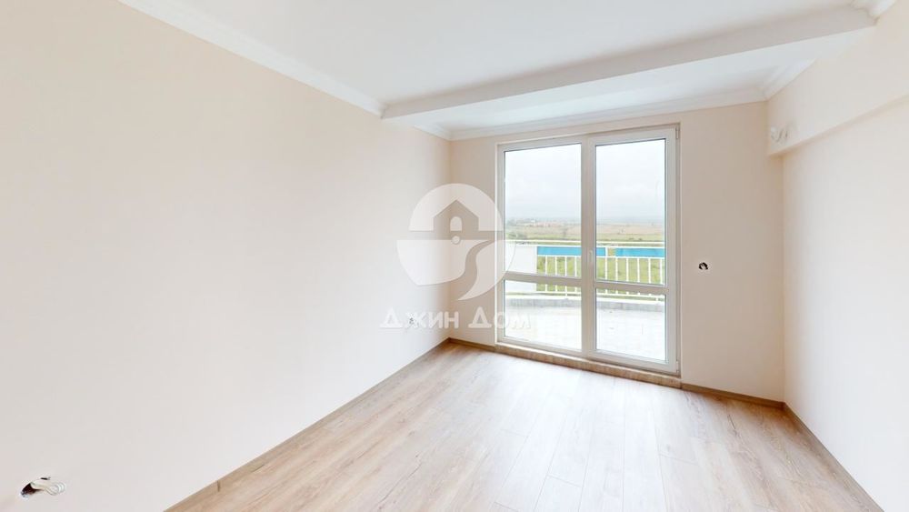 Продава се Двустаен апартамент в с. Кошарица, Област Бургас - 70 кв.м за 758 €/кв.м - Снимка #6