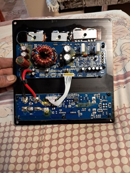 DL-AUDIO Piranha 15 V2.