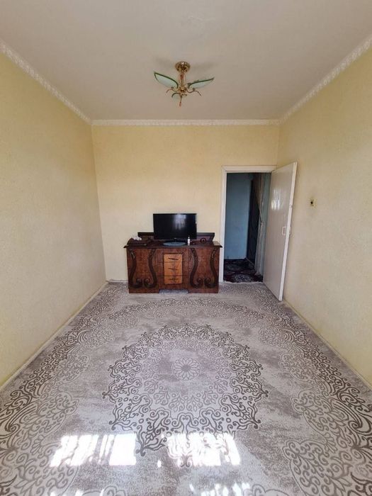 2 хонали квартира сотилади