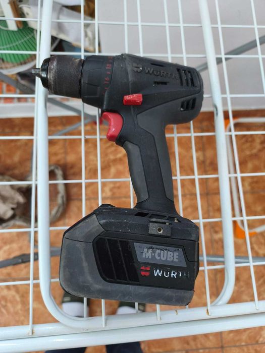 Würth MCube Filetanta și acumulator de 4 Ah.