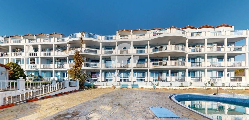 Продава се Двустаен апартамент в с. Кошарица, Област Бургас - 64 кв.м за 518 €/кв.м - Снимка #10