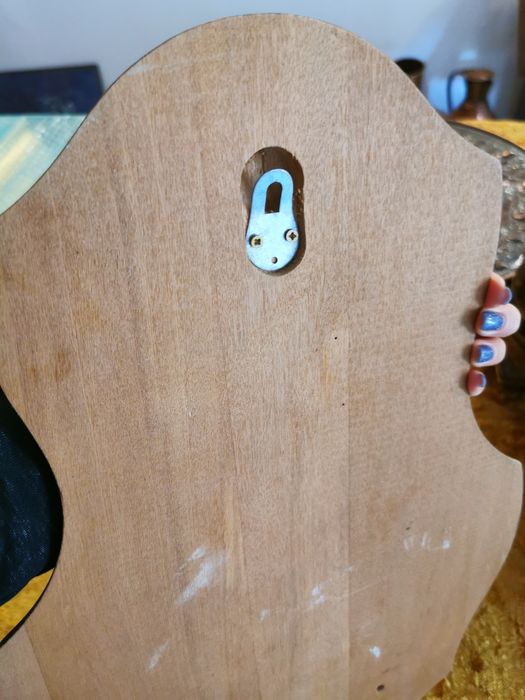 Фонтани рисуван порцелан