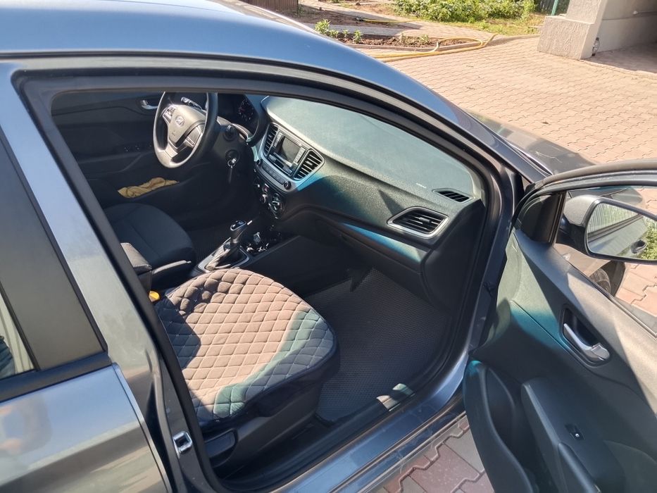 Hyundai Accent продам