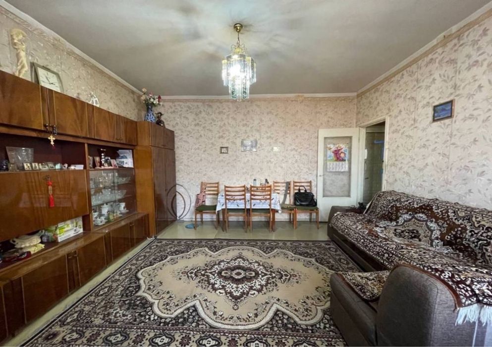 Продается Квартира , Дархан , Метро Хамид Олимджон,2/8/9