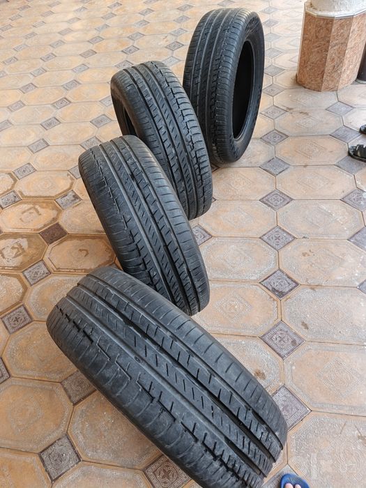 R18 balon 235×60 r18