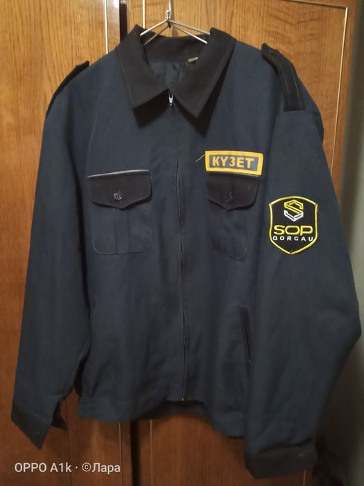 Продам форму охраны костюм.