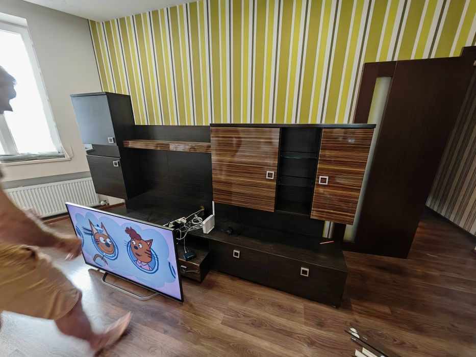 Горка для зала( комплект мебели)