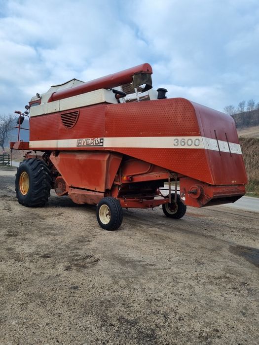 Dezmembram combina agricola Laverda 3600 — poza 3