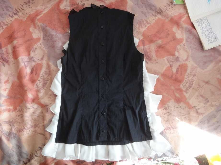 Топ на харбали/волани