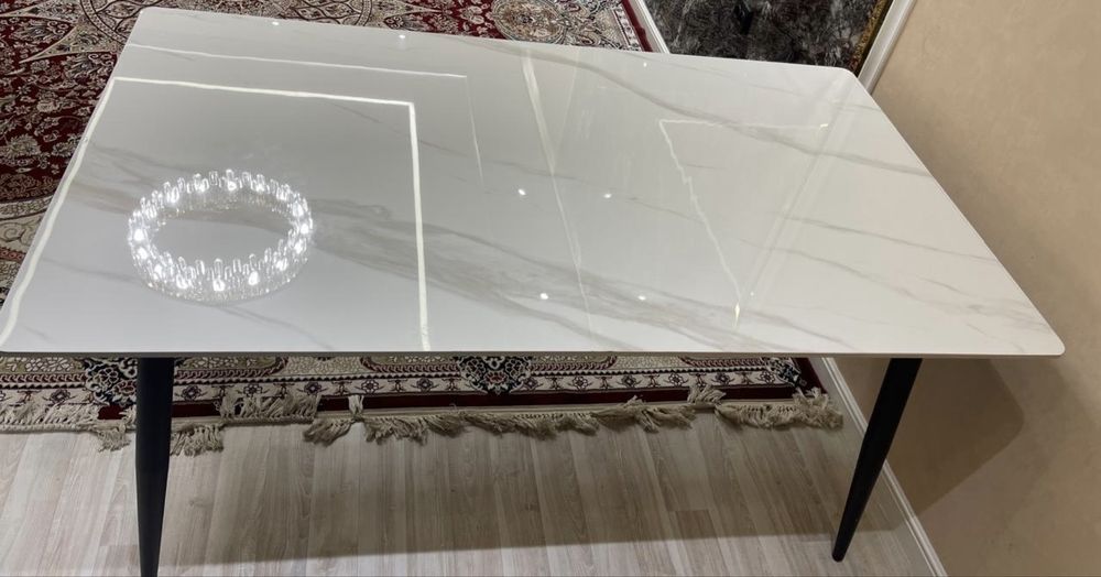 Продается стол из мрамора!!!