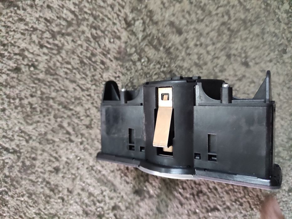 Копче за фарове за Mercedes W212