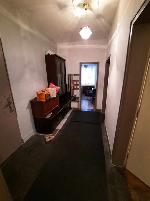 Дава се под наем Двустаен апартамент в Пловдив, Гагарин - 68 кв.м за 382.5 € - Снимка #2