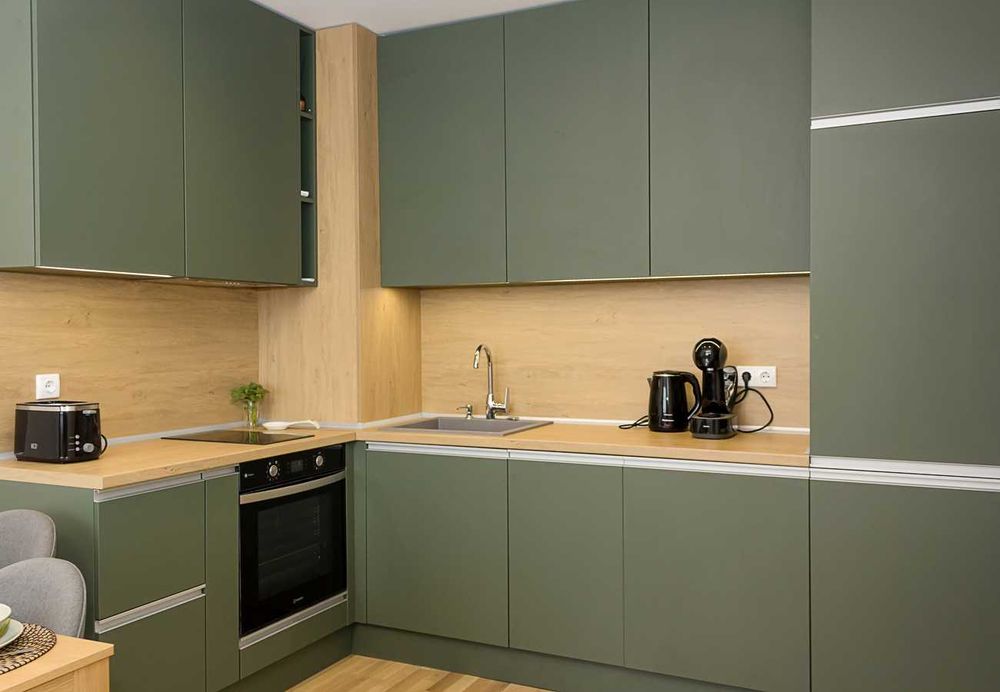 Дава се под наем Двустаен апартамент в Варна, Бриз - 60 кв.м за 612 € - Снимка #3