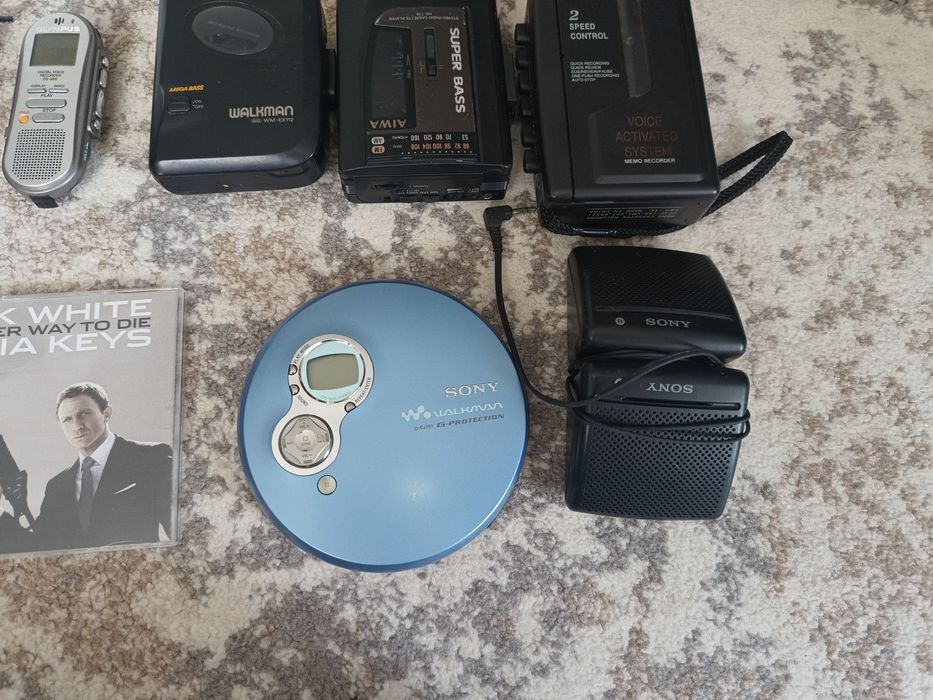 Lot Cd player portabil