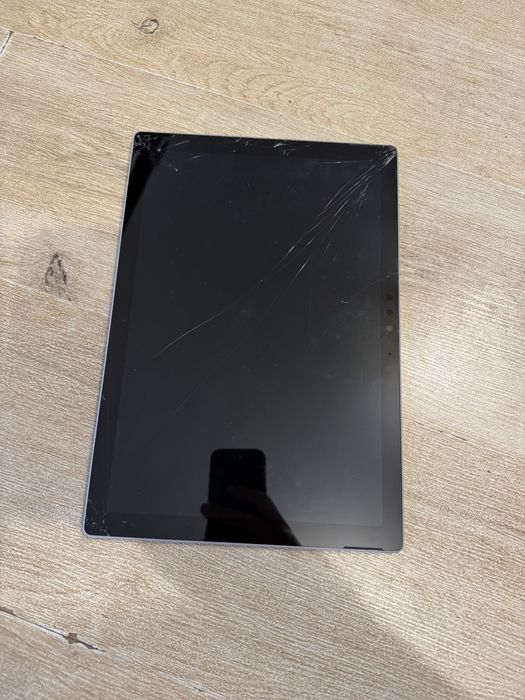 Microsoft Surface 5 Pro 256Gb ssd