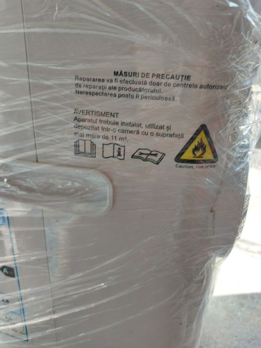 Vând aer condiționat portabil