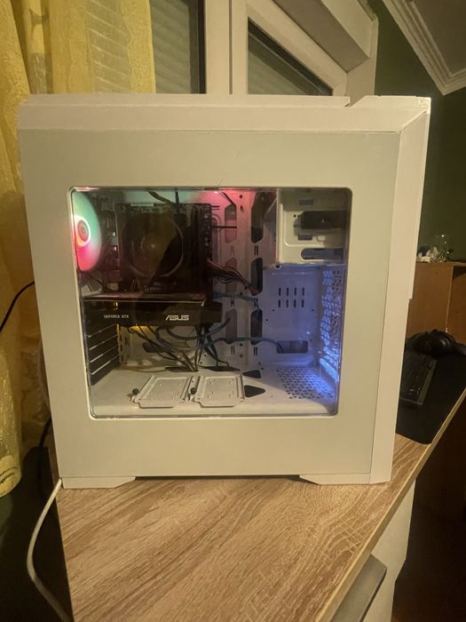 PC Gaming + Monitor AOC QHD 180Hz + Tastatur, Maus și Căști HyperX Wireless – Set complet