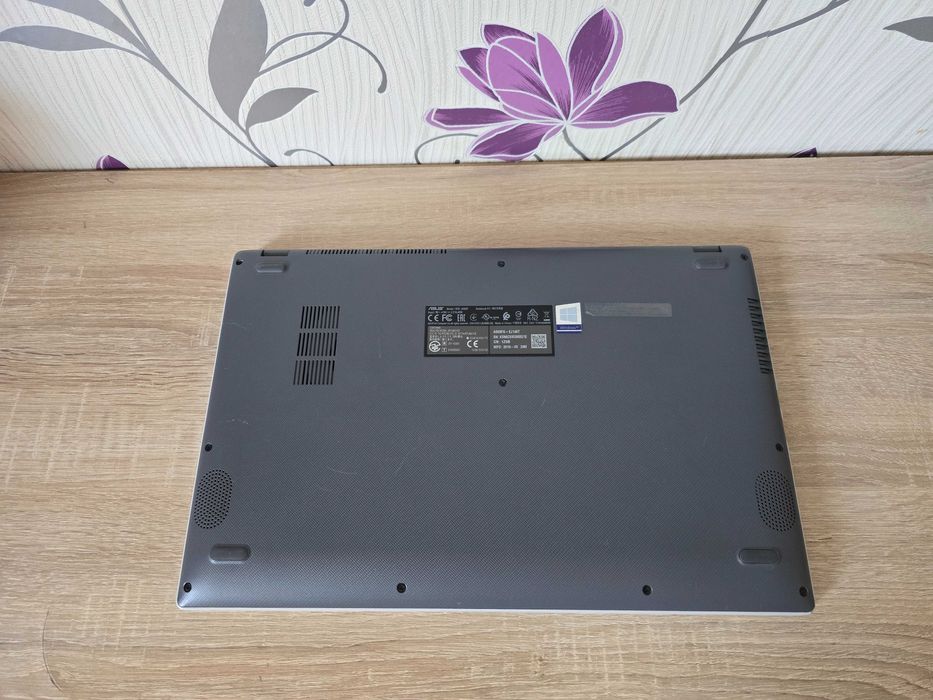 Asus A509FA   15.6", Full HD  Windows 11