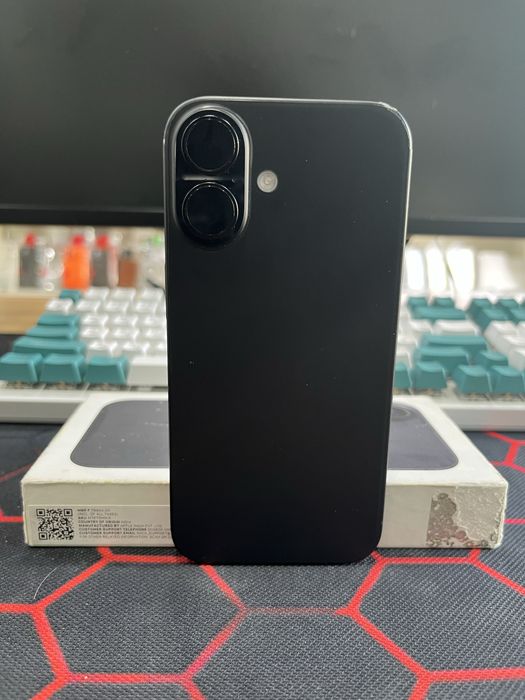 Iphone 16 128gb black