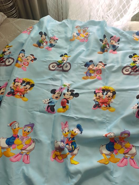 Продам Шторы в детскую