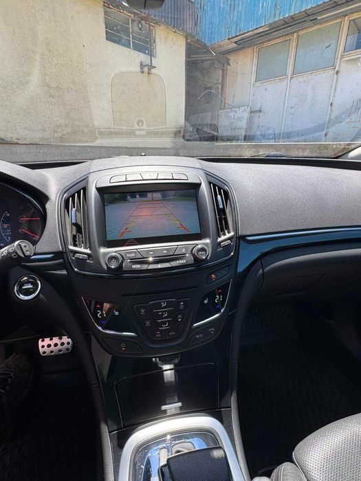 Opel Insignia 2.0 4х4 Bi Turbo дизел