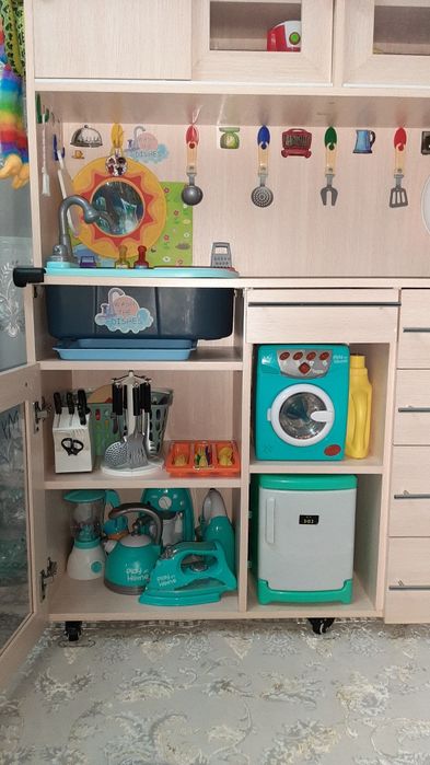 Кухня детская игровая