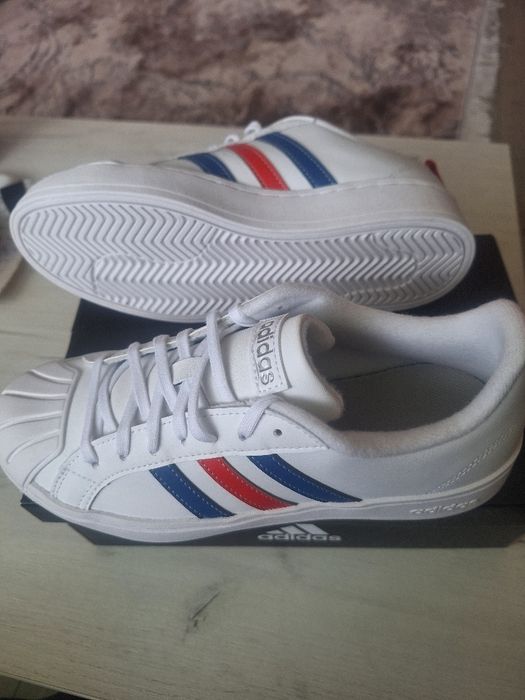 Маратонки Адидас