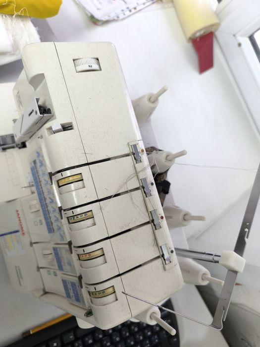 Коверлог/оверлок/распошивалка