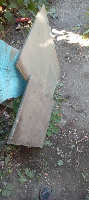 Стёкла целые не трещены