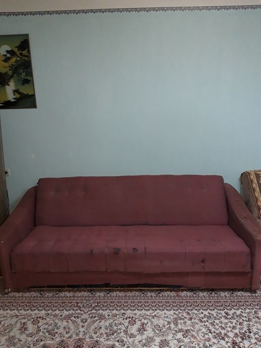 Продается советский диван