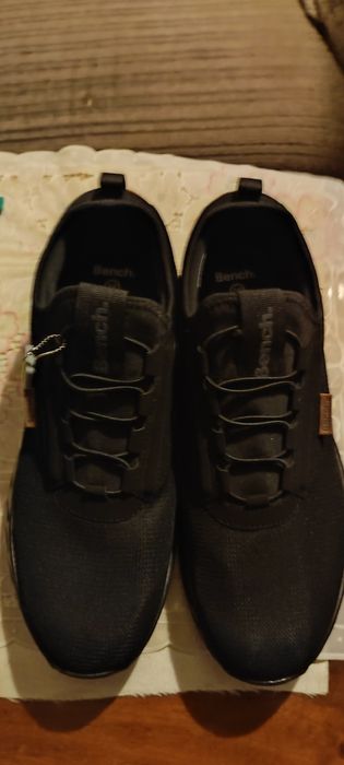 Кроссовки Bench 46